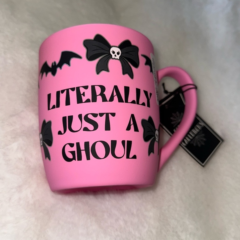 NWT Cobwebs & Cauldrons Literally Just a Ghoul 2025 Halloween Mug